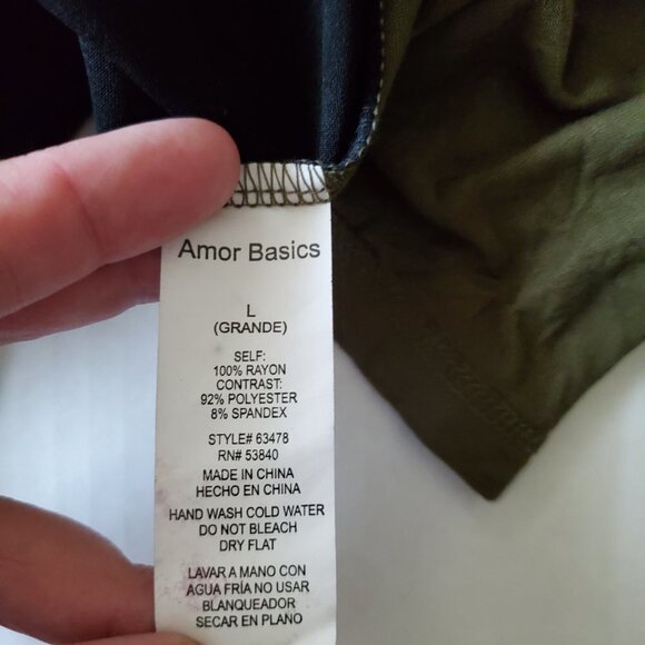 Open Water Fall Cardigan Vest in Olive Green - Picture 9 of 9